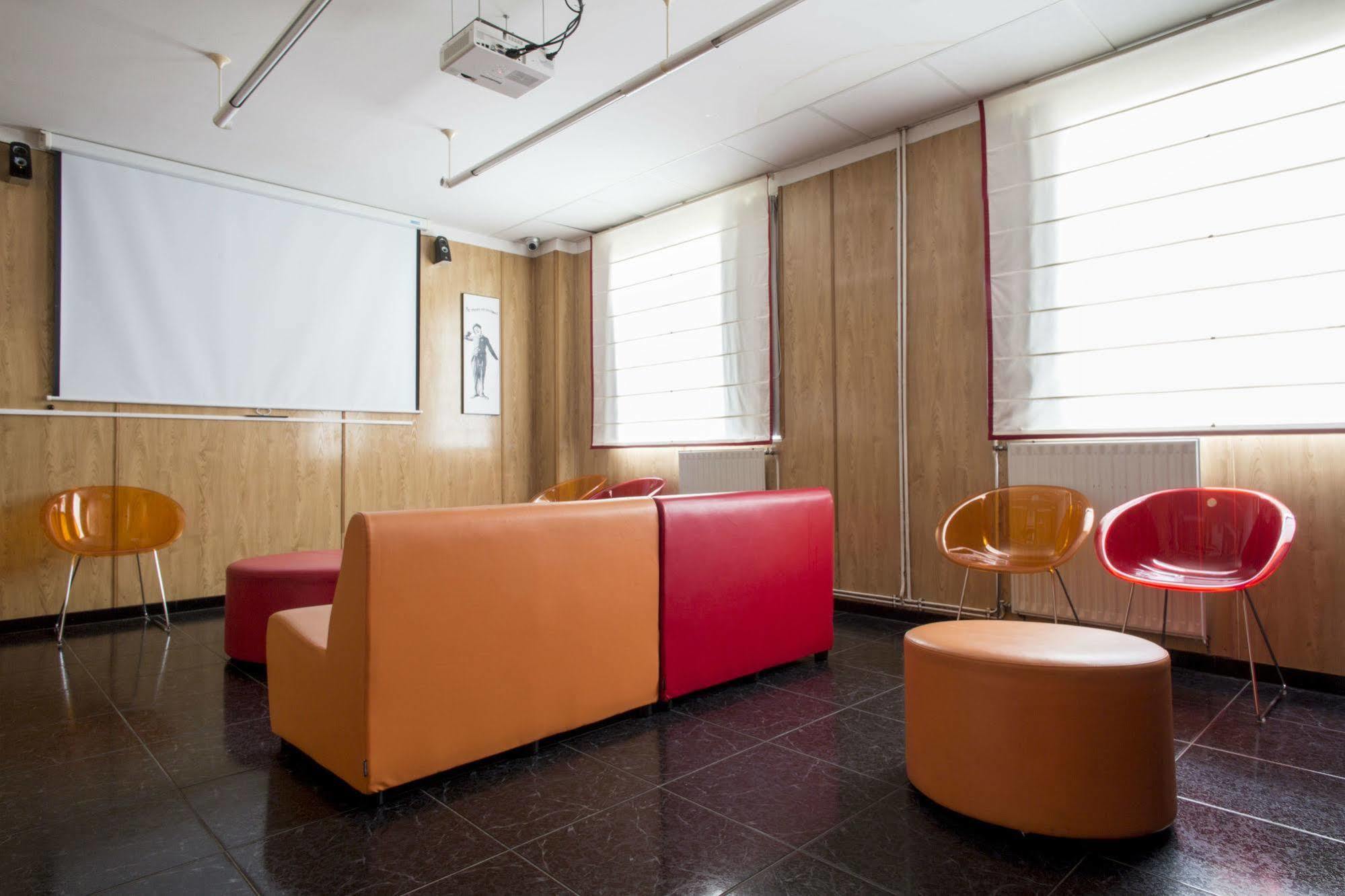 Residencia Universitaria Resa Siglo XXI Culleredo Εξωτερικό φωτογραφία
